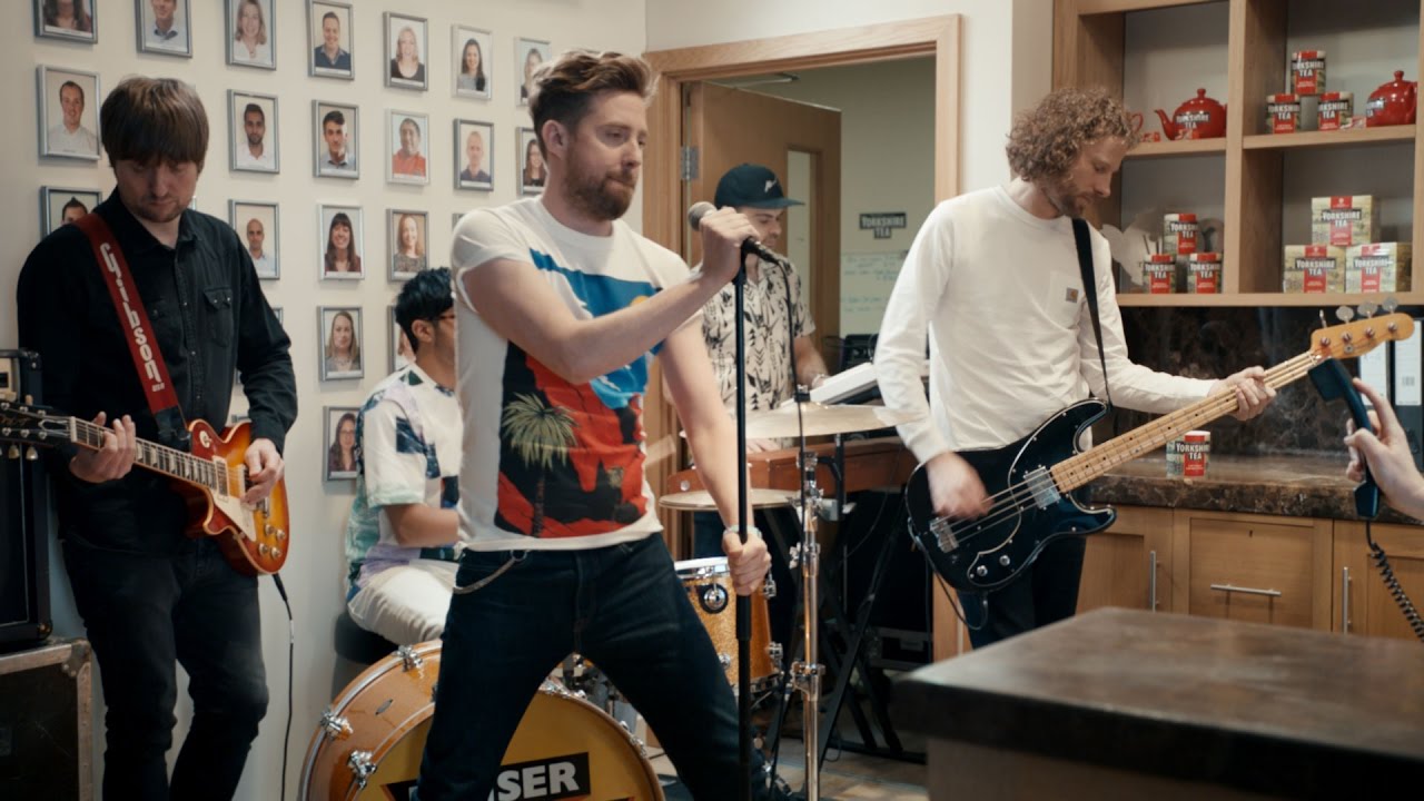 YORKSHIRE TEA - WHERE EVERYTHING'S DONE PROPER: KAISER CHIEFS - Sugar ...